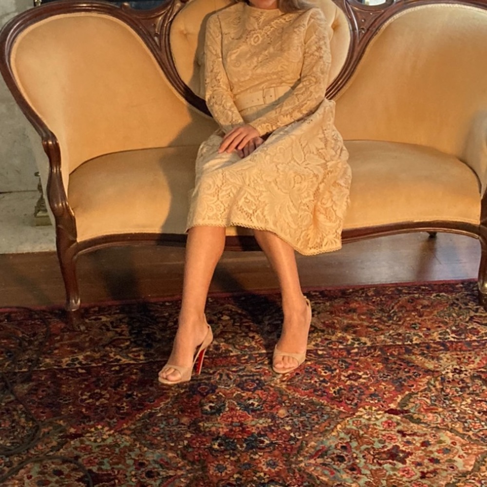 Vintage lace dress - Picture 3 of 9